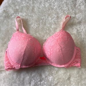 Victoria’s Secret Dream Angels Push Up Pink Lace Bra 38C